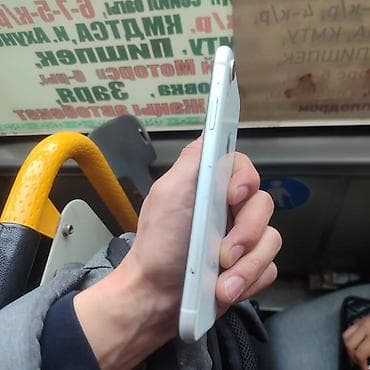 ipone 11: IPhone Xr, Б/у, 64 ГБ, Белый, Наушники, Зарядное устройство, Защитное стекло, 100 % — 3