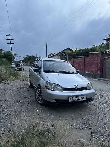 степ эреф 1: Toyota Echo: 2000 г., 1.5 л, Кол менен иштөөчү, Бензин, Седан — 6