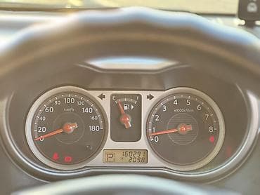 cls 55: Nissan Note: 2007 г., 1.5 л, Вариатор, Бензин, Хэтчбэк — 9