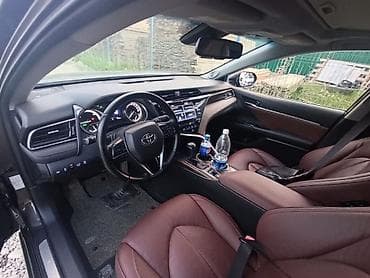 corolla 2004: Toyota Camry: 2018 г., 2.5 л, Вариатор, Гибрид, Седан — 6