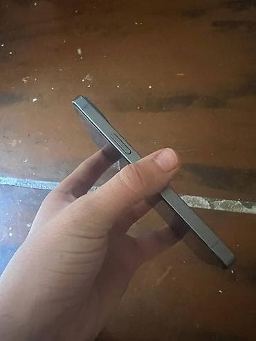 s 21 fe: IPhone 14, Б/у, 128 ГБ, Голубой, Кабель, 81 % — 5