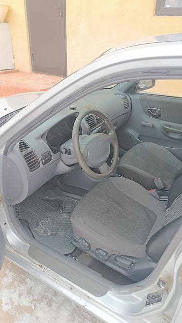 e60 m5: Hyundai Accent: 2001 г., 1.6 л, Автомат, Бензин, Седан — 1