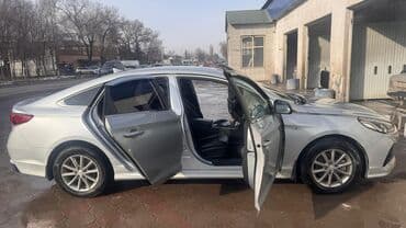 аренда салярис: Аренда автомобиля Hyundai Sonata (серебристый седан). - Просторный — 2