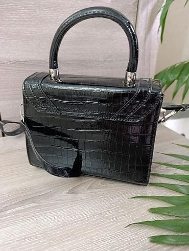 шахматный стол: Женская сумка-кроссбоди/топ-хэндл.Новая. - Цвет: черный (глянцевый) - — 3