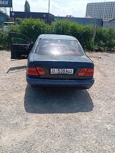1997: Mercedes-Benz E-Class: 1997 г., 2 л, Автомат, Бензин, Седан — 3
