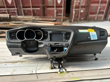 наклейки для машины: Торпедо Kia 2017 г., Б/у, Оригинал — 7