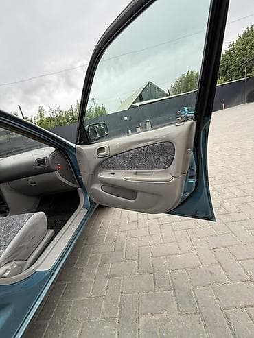матор 406: Toyota Corolla: 1999 г., 1.3 л, Механика, Бензин, Хэтчбэк — 10