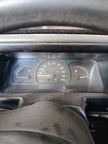 Daewoo Nexia: 2005 г., 1.5 л, Кол менен иштөөчү, Бензин, Седан — 4
