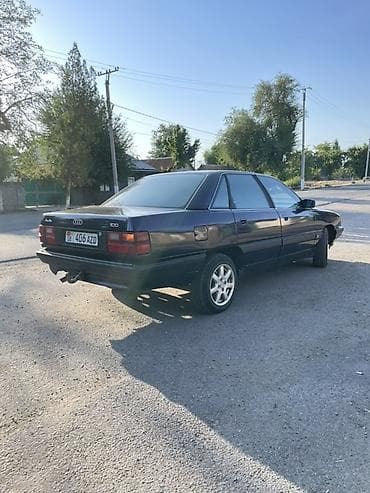 ключи машины: Audi 100: 1990 г., 1.8 л, Механика, Бензин, Седан — 10