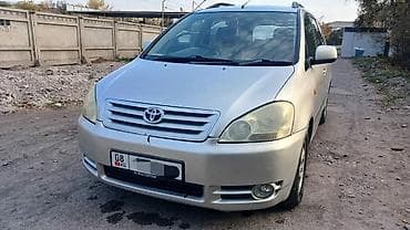 john dere: Toyota Ipsum: 2002 г., 2.4 л, Автомат, Бензин, Универсал — 2