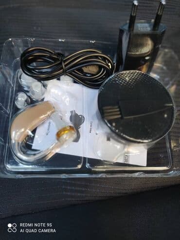 слуховой наушник: Слуховой аппарат заушной хорошего качество на зарядке.Доставка по — 8