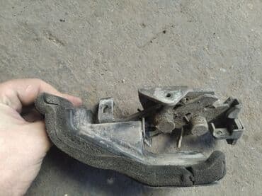 реставрация бронированных дверей: Isuzu Bighorn замок багажника, Исузу Бигхорн замок багажника, Замок — 3