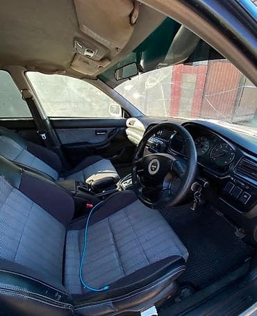 forester 2010: Subaru Legacy: 2000 г., 2 л, Автомат, Бензин, Седан — 4