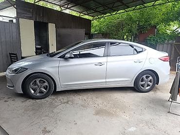 bmw 530: Hyundai Avante: 2018 г., 1.6 л, Автомат, Бензин, Седан — 4