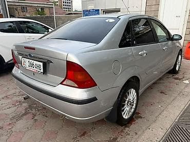 mazda 2: Ford Focus: 2004 г., 1.8 л, Ручные, Бензин, Седан — 4