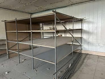 Металлический стеллаж промышленный - Конструкция: разборный каркас из