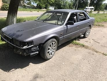 скутер ош: Mazda 626: 1990 г., 2.2 л, Кол менен иштөөчү, Бензин, Седан — 2
