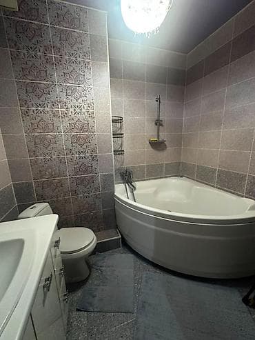 Недвижимость: Элитная 2-комнатная квартира, 100 м², евроремонт, этаж 2/9. Район — 2