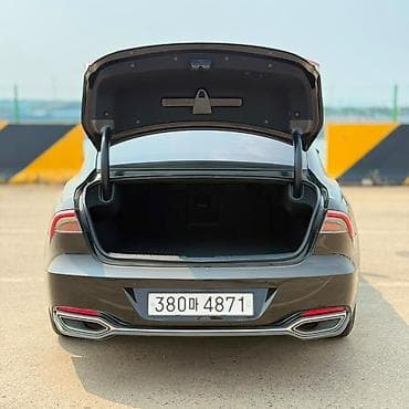 e klass: Hyundai Grandeur: 2020 г., Седан — 7