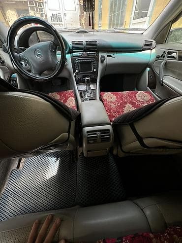 химия для автомоек: Mercedes-Benz C-Class: 2002 г., 1.8 л, Автомат, Бензин, Седан — 6