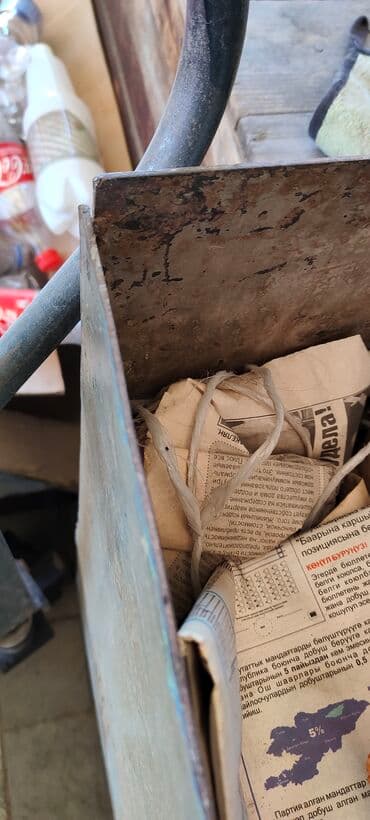 б у кухонные шкафы: Железный Ящик, Б/у — 3