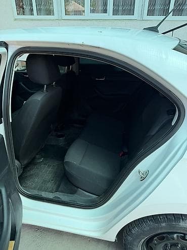 стоимость авто в киргизии: Skoda Rapid: 2017 г., 1.6 л, Механика, Бензин, Седан — 8