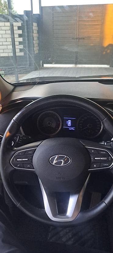 купить машину джип: Hyundai Santa Fe: 2019 г., 2 л, Автомат, Дизель, Кроссовер — 6