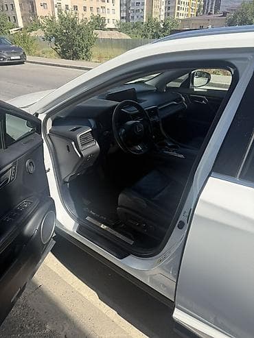 Lexus RX: 2017 г., 3.5 л, Автомат, Бензин, Кроссовер — 3
