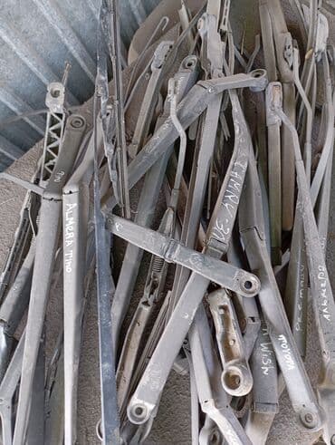 Дворник стойки Тойота,Мазда,ниссан