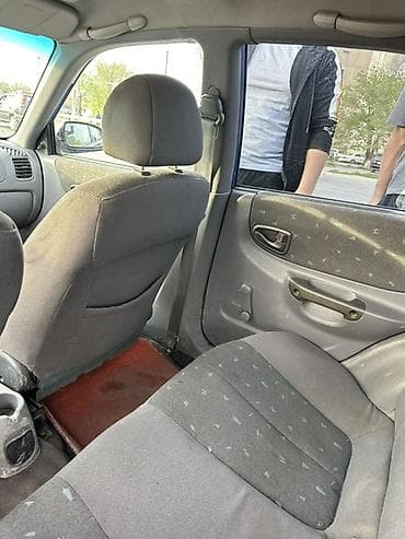 Транспорт: Hyundai Accent: 1999 г., 1.3 л, Седан — 9