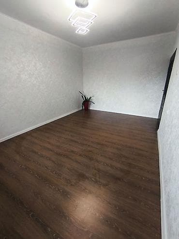 105: 1 комната, 39 м², Кок-Жар мкр 105 серия, 3 этаж, Косметический ремонт — 5