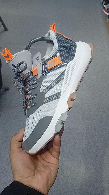 Мужские кроссовки, 42, Adidas, Новый, цвет - Серый, Бесплатная доставка