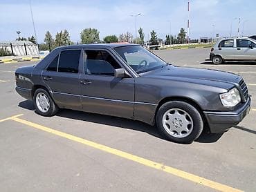 Продажа авто: Mercedes-Benz W124: 1993 г., 2.2 л, Автомат, Бензин, Седан — 4