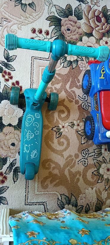 Детский транспорт: Детский самокат, Трёхколёсный — 2