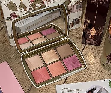 Мырзалардын бут кийими: Палетка для лица Hourglass Ambient Lighting Edit Unlocked – Swan — 1