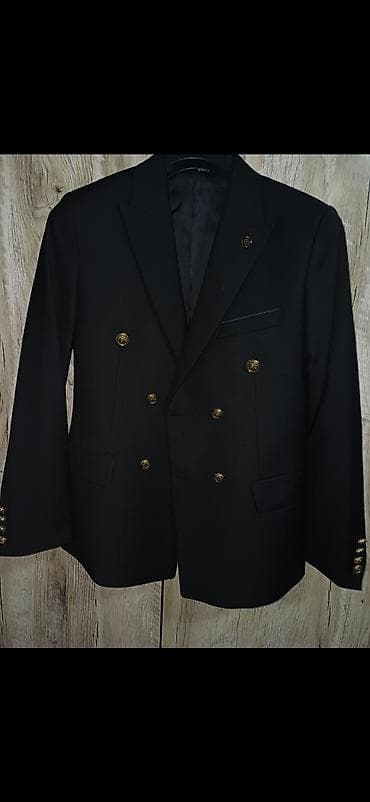 Спорттук костюмдар: Продаю костюм в комплекте:сам косттюм,пиджак,брюки классические и — 2