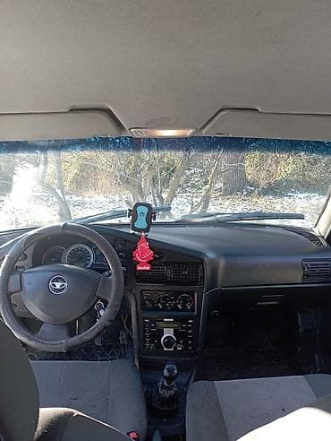 n макси: Daewoo Nexia: 2010 г., 1.6 л, Механика, Бензин, Седан — 6