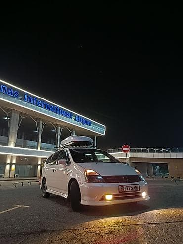 Reliant: Honda Stream: 2002 г., 2 л, Автомат, Бензин, Вэн/Минивэн — 6