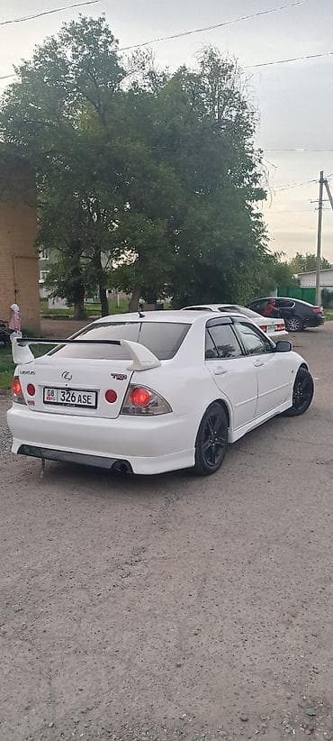 jac m3: Lexus IS: 2003 г., 2 л, Автомат, Бензин, Седан — 3