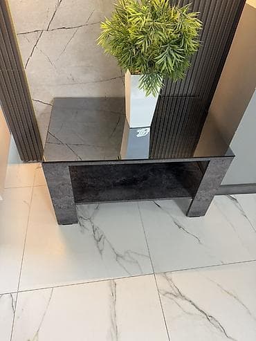 стол круглые: Журнальный/приставной столик со стеклом — 1