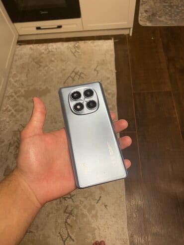 Redmi, Redmi Note 14 Pro, Б/у, 256 ГБ, цвет - Серебристый, 2 SIM