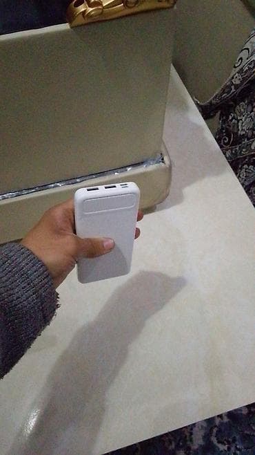 продажа ноутбуков в бишкеке: Портативный аккумулятор (power bank) белого цвета. Характеристики и — 2