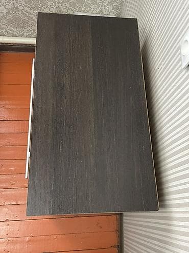 стол с тумбочками: Комод для одежды, Б/у, Без зеркала, ЛДСП, цвет - Коричневый — 2