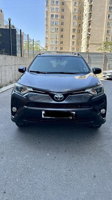 Toyota RAV4: 2018 г., 2.5 л, Автомат, Бензин, Кроссовер at lalafo.kg Toyota RAV4: 2018 г., 2.5 л, Автомат, Бензин, Кроссовер