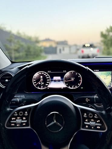 е 210: Mercedes-Benz E-Class: 2020 г., 2 л, Автомат, Бензин, Седан — 7