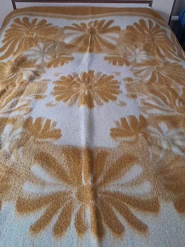 Одеяло плед шерсть,советского качества,размер 1.70× 205

#одеяло
#плед