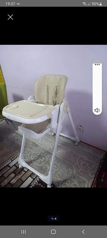 Стульчик для кормления - Универсальная модель на колесиках: легко