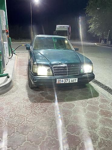 машина мерс с: Mercedes-Benz W124: 1995 г., 2 л, Механика, Бензин, Седан — 3