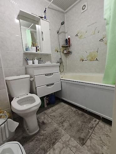 Квартиры: 3 комнаты, 58 м², 104 серия, 6 мкр 104 серия, 4 этаж, Евроремонт — 10