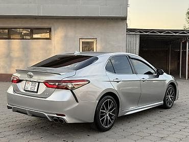 sprinter 2 7: Toyota Camry: 2021 г., 2.5 л, Автомат, Бензин, Седан — 4